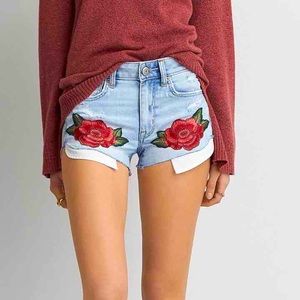 American Eagle Outfitters Light Wash Rose Floral Hi-Rise Shortie Denim Shorts